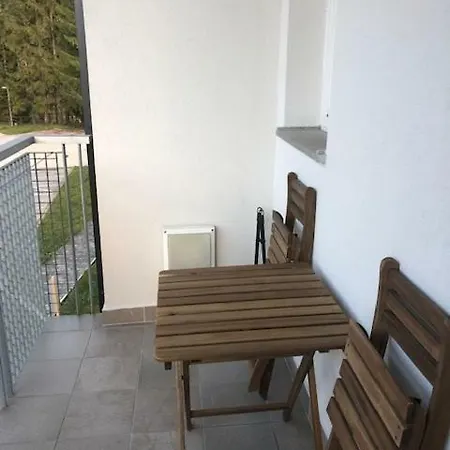 Apartma Anka *** *