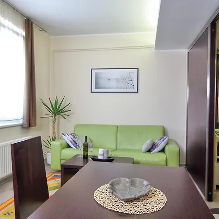 Apartment Apartma Anka *** *