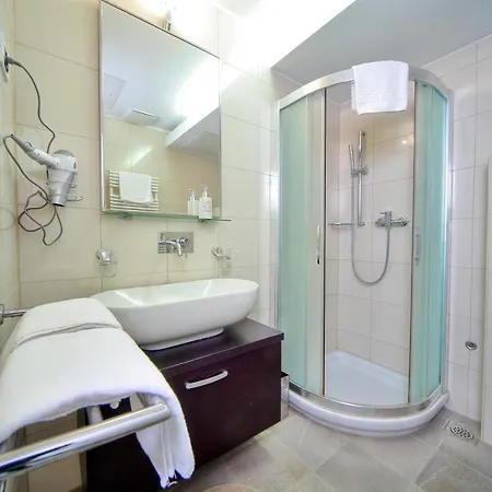 Apartment Apartma Anka ***