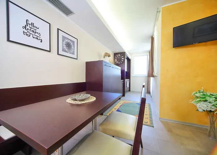 Apartma Anka *** Lägenhet *